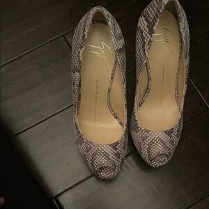 Giuseppe Zanotti Brown Snakeskin Heels